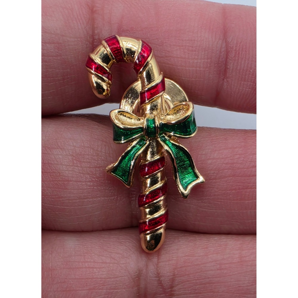 Avon Vintage Candy Cane Pin Gold Tone Enamel Christmas Holiday Lapel Pin